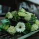 Con las Familias: El origen de las flores en los funerales